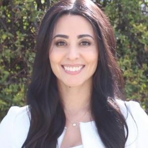 Meet your Posher, Thais